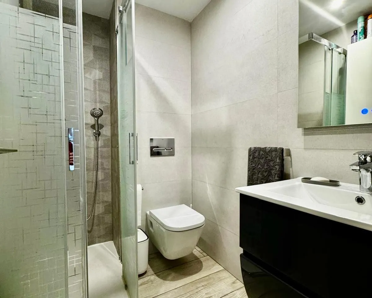 d61dca75-a21d-4dfb-8d77-95f8e16af8ab