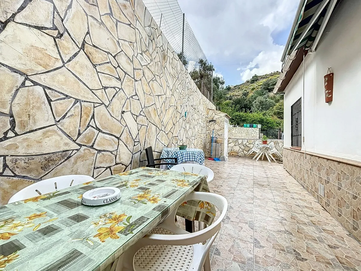 c0952008-13b1-457a-9de8-1af1a9349d8b