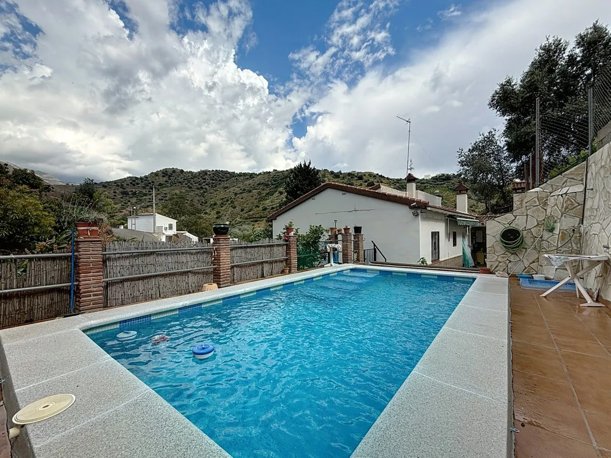 effbd72b-808b-497a-91d8-3fe735b5e025