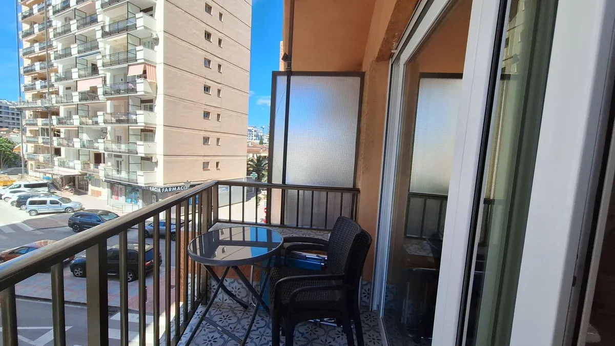 cfb801cf-9335-4e04-a6c0-df8c0b91aa32