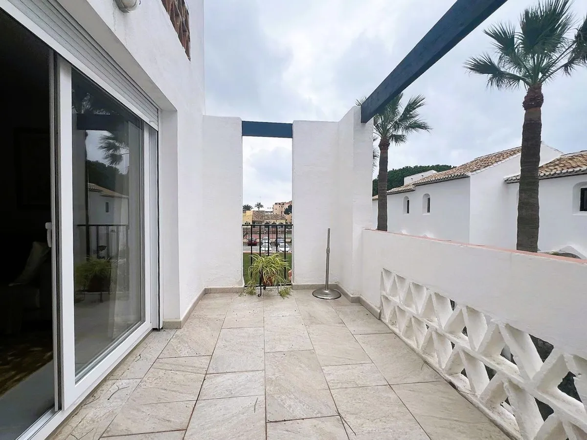 8b803901-97af-408b-bcff-c6b764fd513d