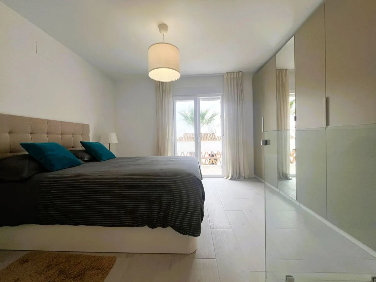 bea1c439-e4c0-404d-b5e6-0ff26ce4214c