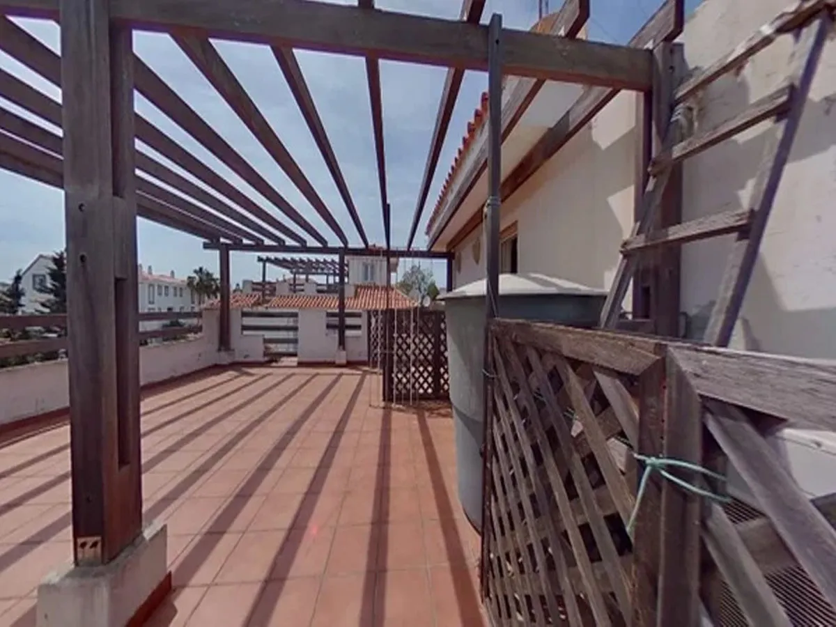 1f699c42-10cc-44b8-b1fb-401eea49f5ba