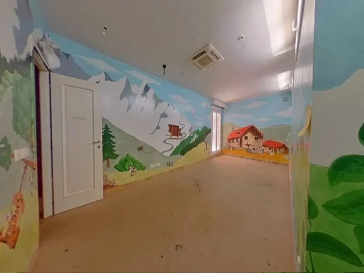 53d477a7-a85d-4200-8fb1-e3d4f57cf1b4