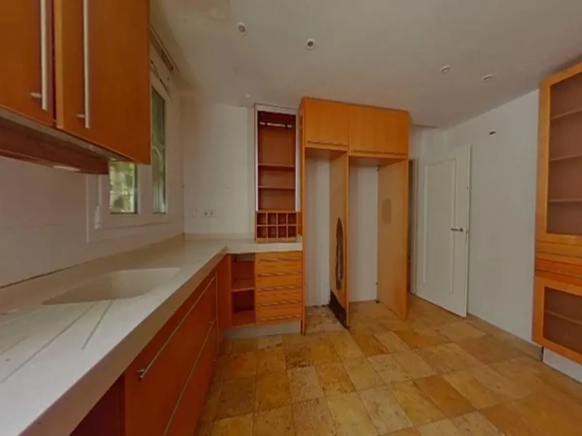 a382d2c5-d6a6-47d4-a625-484e78bab1a1