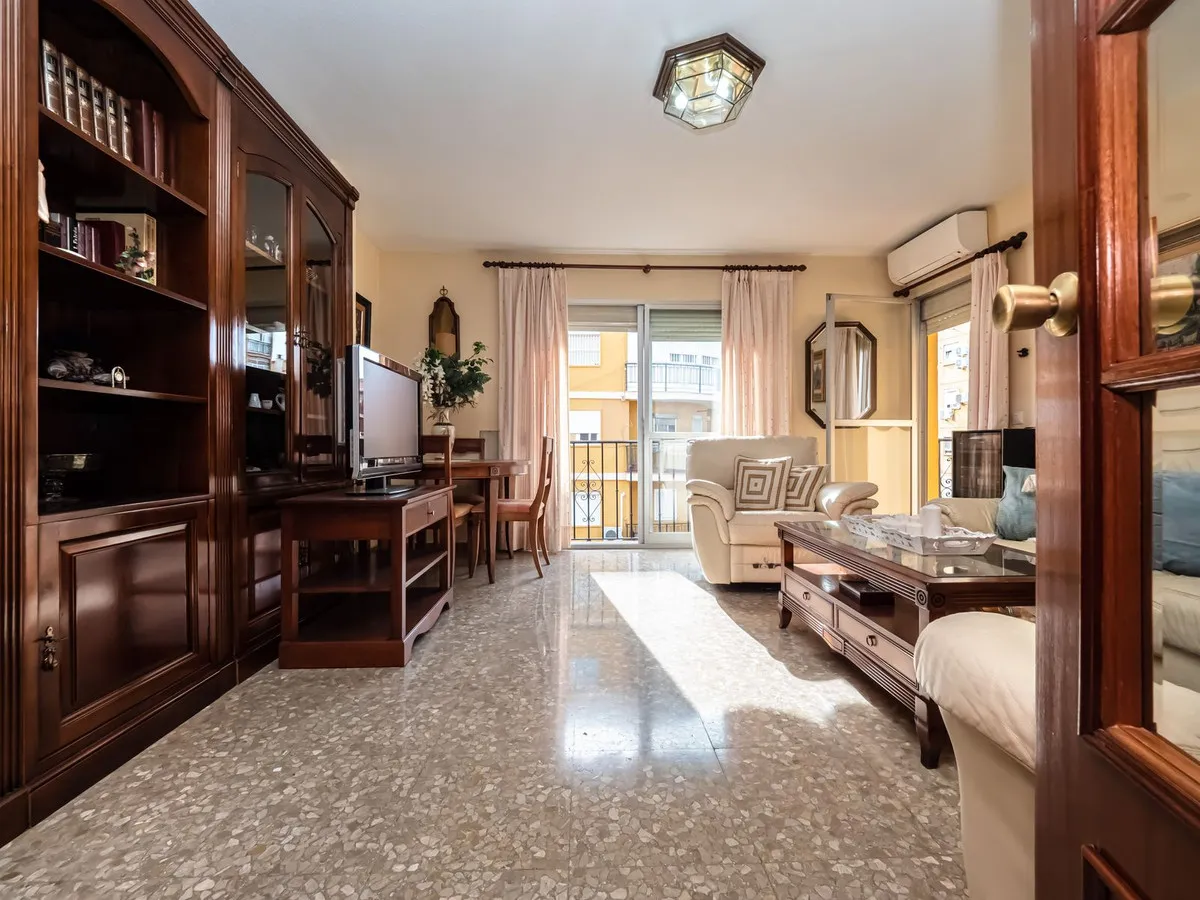 c2edfefe-184c-44d3-bb8c-61cc1ee9492d