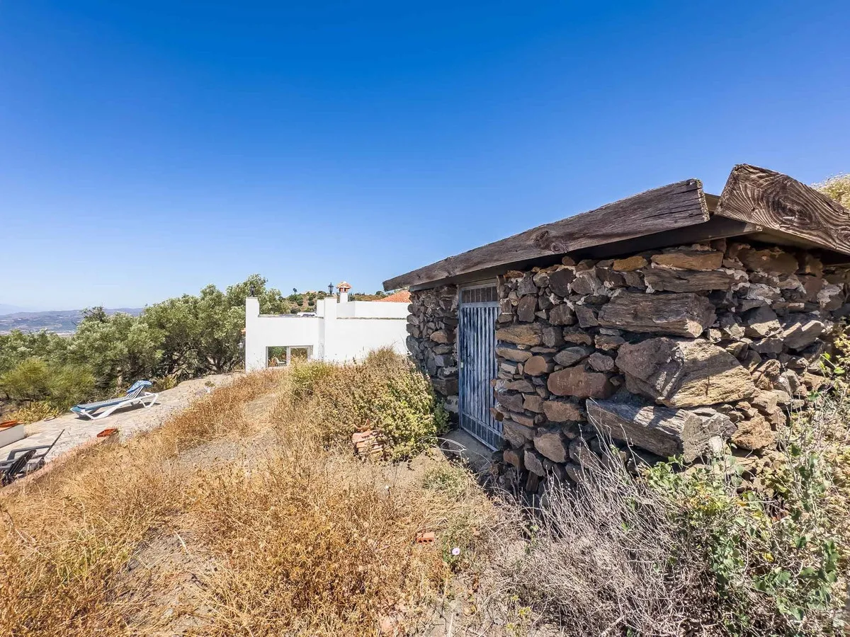 1702e3cd-b858-4bab-ae80-b56f4051d0cf