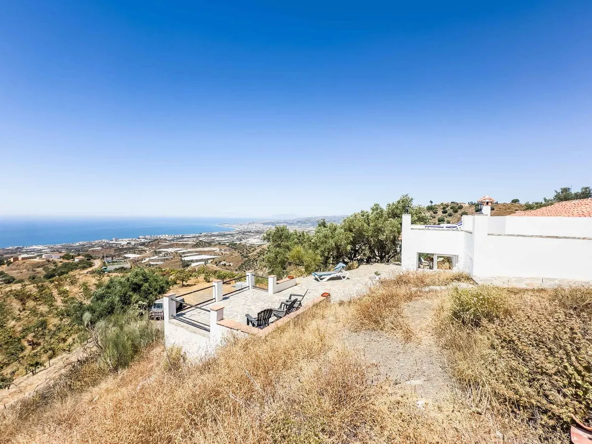 5e75945d-0cce-4a79-b363-e726ac805875