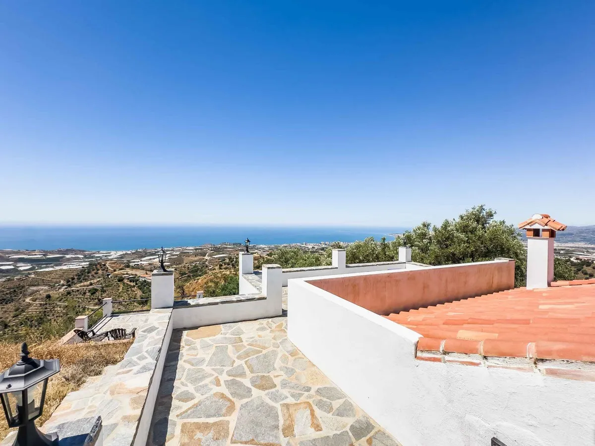 6b7e73a9-09b1-4a00-87c9-8db554b40b2e