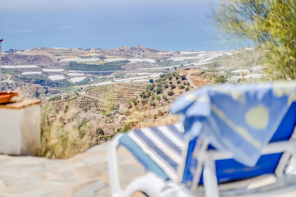 73f94383-0660-4189-a336-231882fc420f