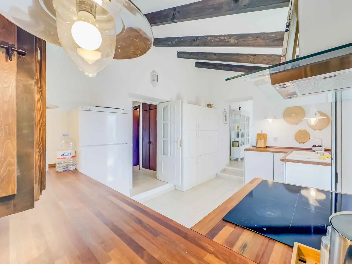 c174dd7f-f361-4c5f-9924-a5d50d70b358