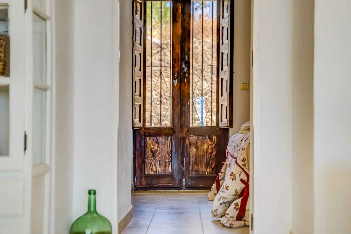 fa2aa16b-9e26-4bd5-bcee-affa218e717b