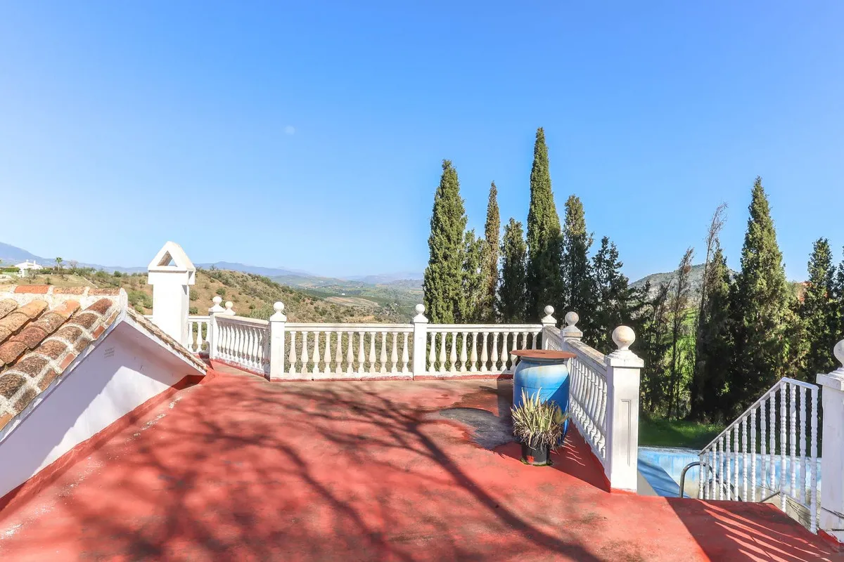 3f4a365a-a645-40c7-a740-3fc0ee76984a