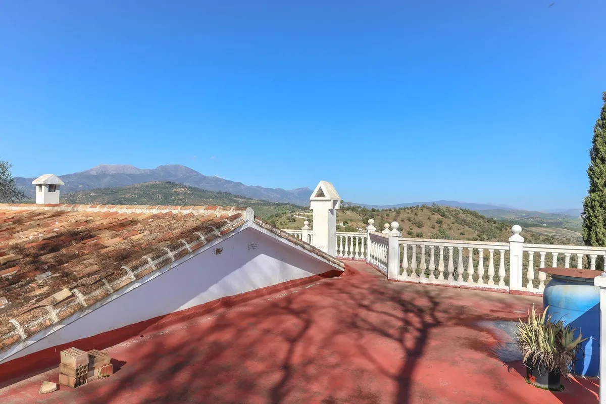 7f90b947-2c62-46ca-b32d-2ff7349b616d