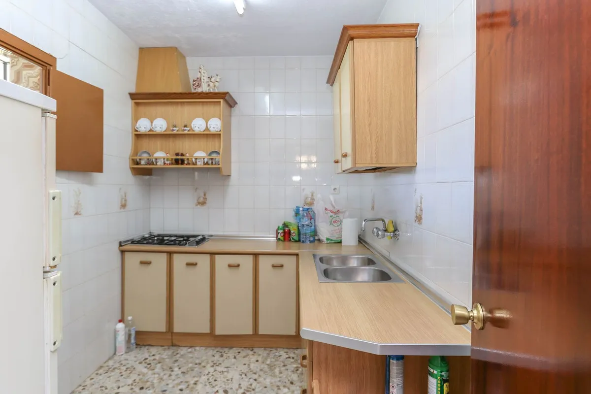 e6dced71-7cef-402f-af5e-f56c7a88c1b3