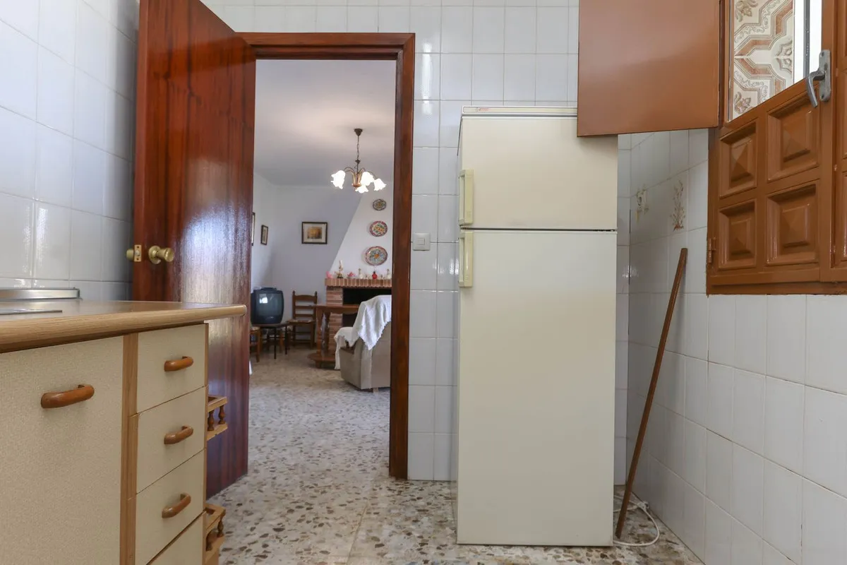 e70c84b4-4843-4918-bff0-d6a2b71e2bfd