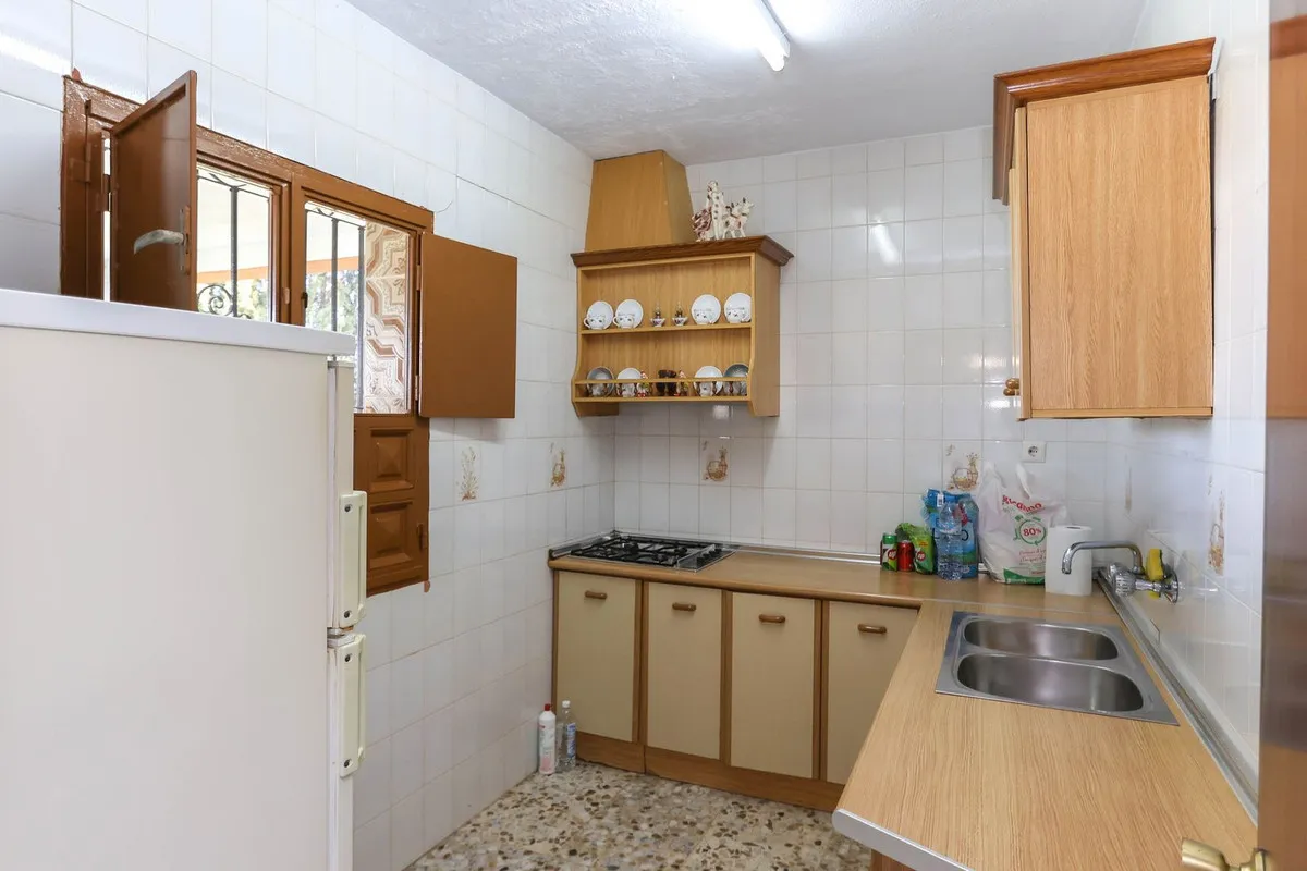 e7352634-332b-42b3-be7a-ed79731061b7