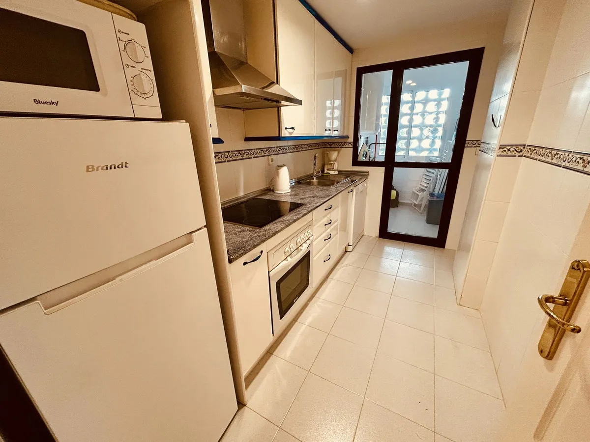 dadbdd90-cf25-477b-8c14-8499164ad04c