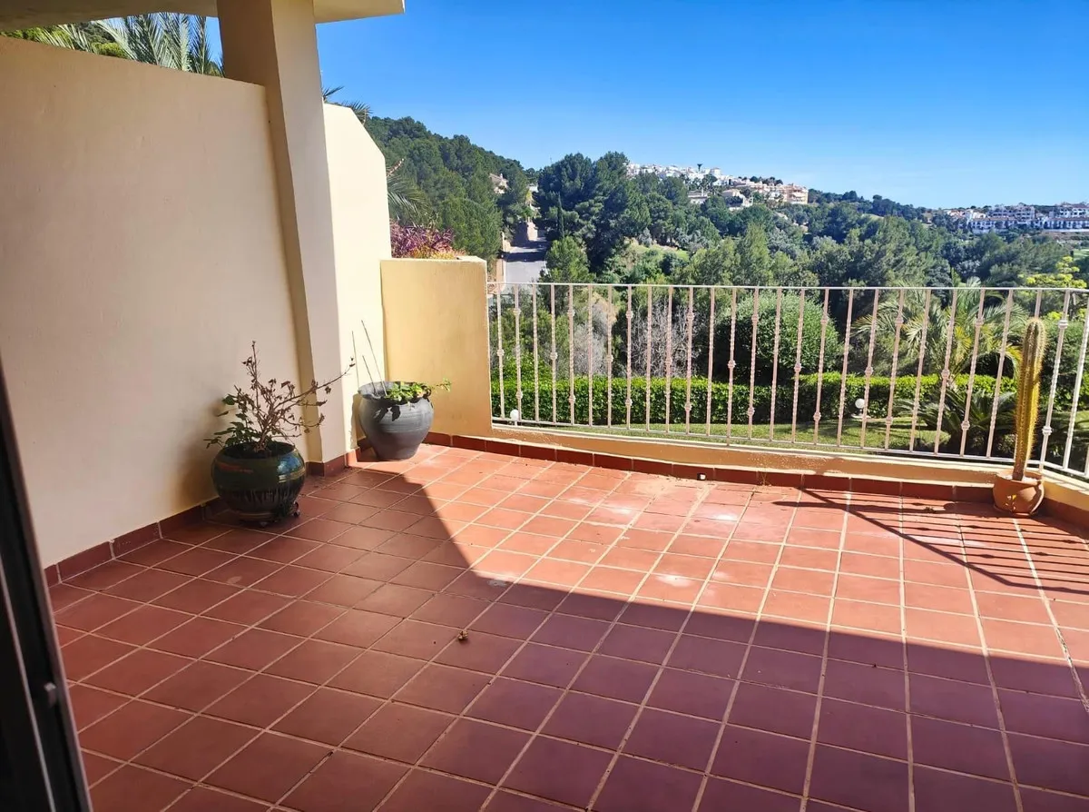 33296686-49cb-4dda-a18a-dac049061c31