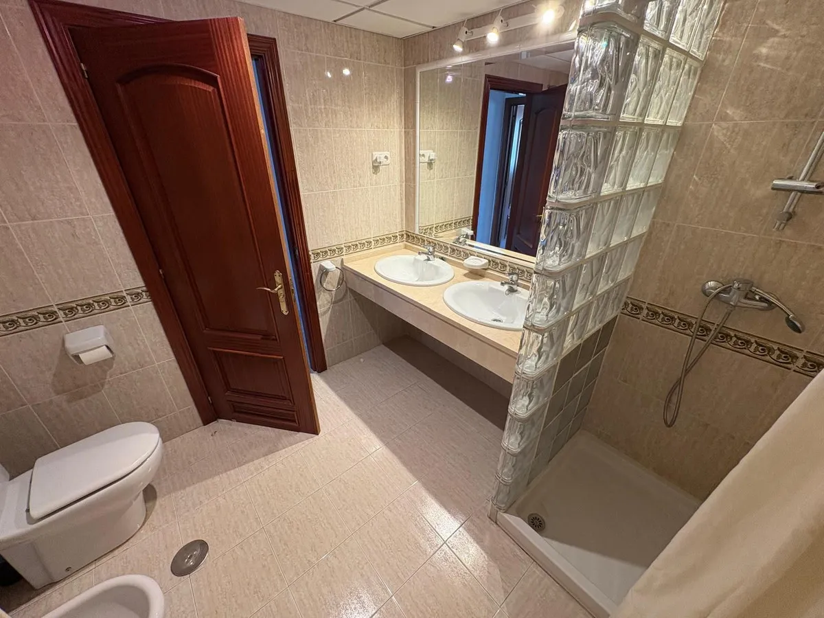 54666809-bc5f-4253-99df-6e516c0dc12f