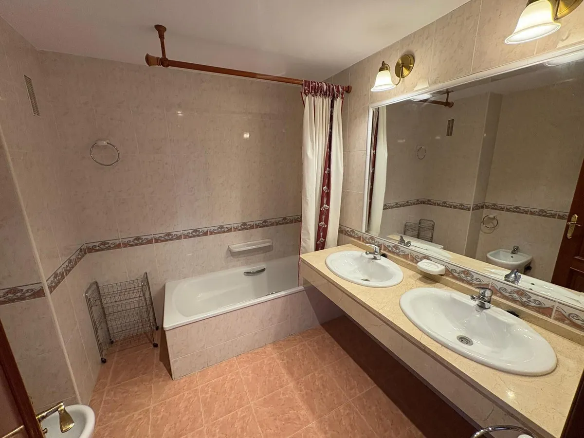 5c6a30ac-cb9b-4cf7-a9e8-06ce735aeff5