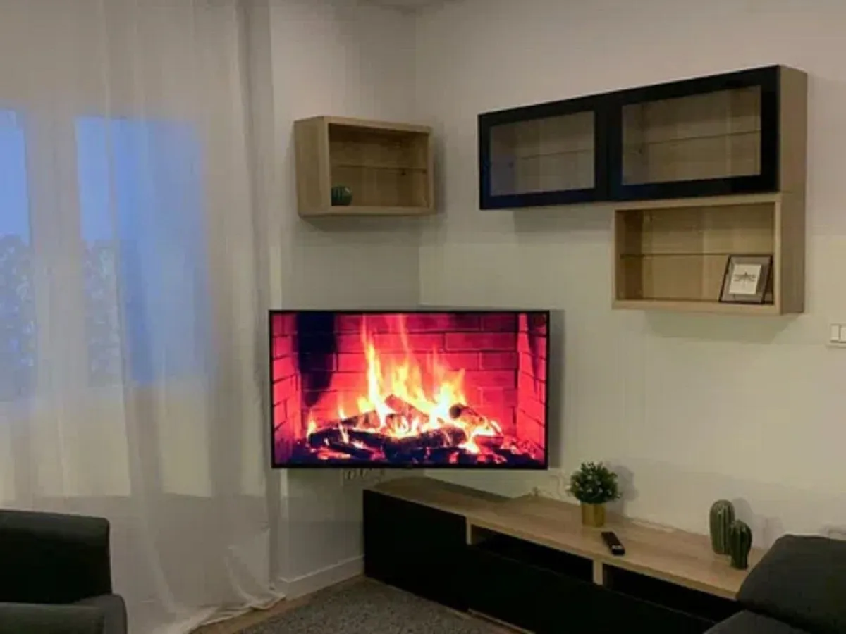 8fb3a646-b370-4678-815d-e3204636a517