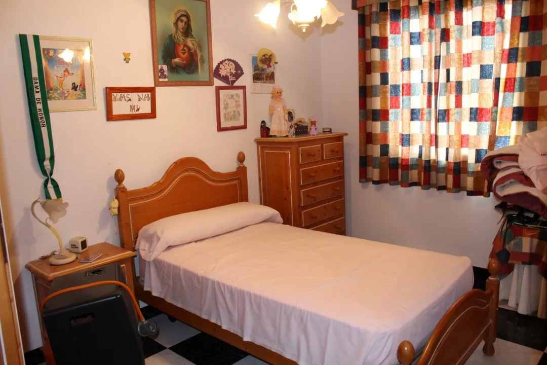 c685e420-4334-48df-b37f-48e8d9b7b570