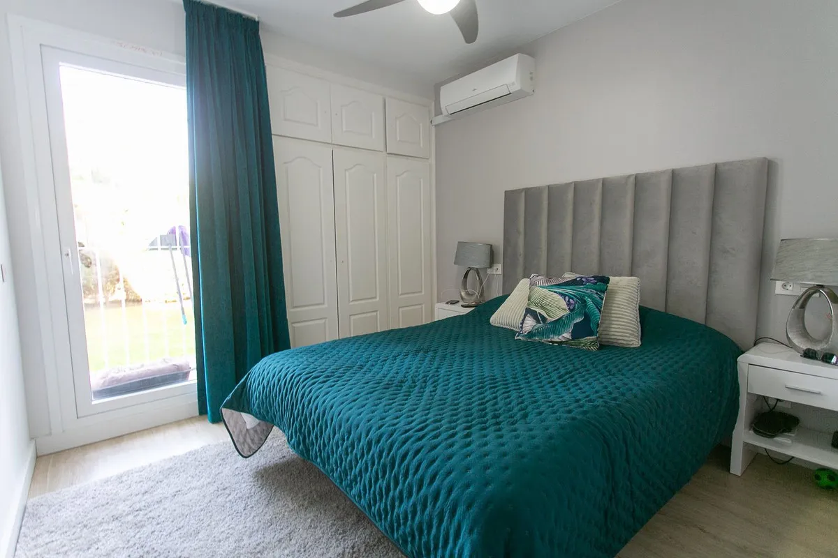 86c0ccf2-c6b4-4ec9-9acd-4ba2b1cc8348