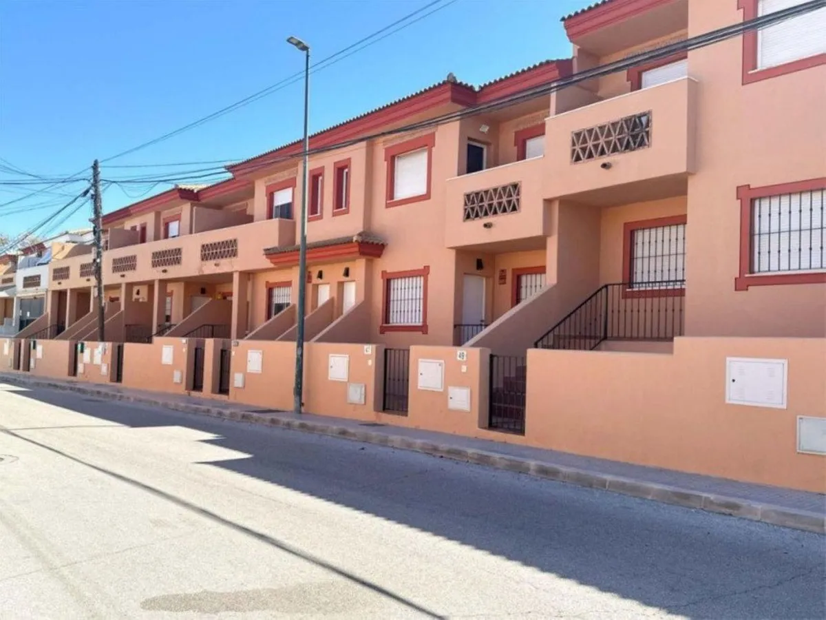 1ef9c75b-5b40-4aaa-ba9b-b51ca14fd652