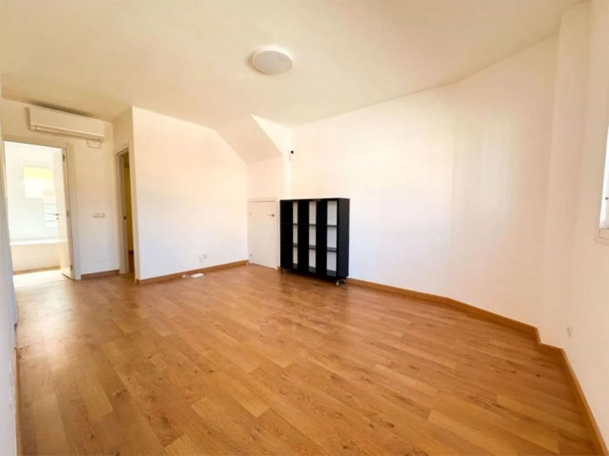 31b60e28-be73-4af7-974a-53667b5893d3