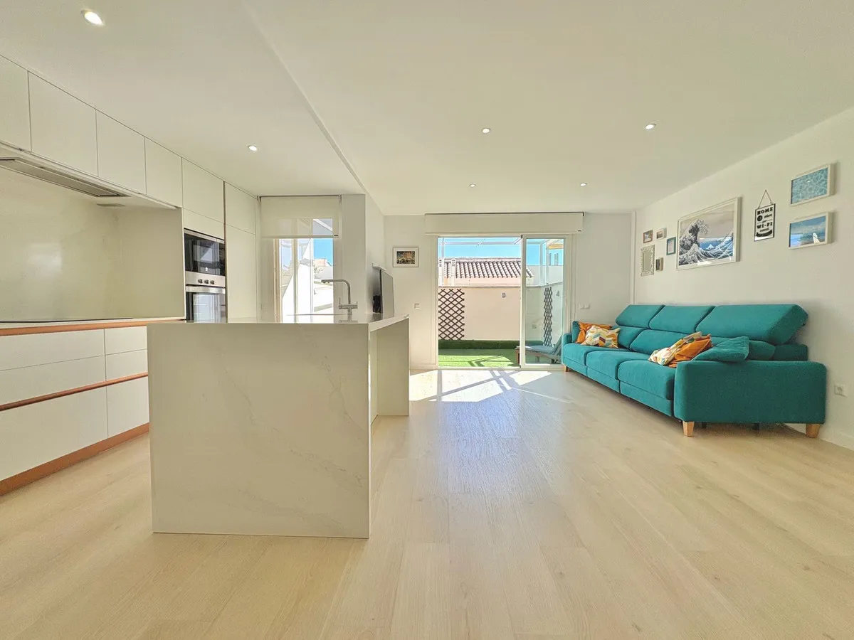 1afd5522-b596-44cd-8fd2-af6b148e4352