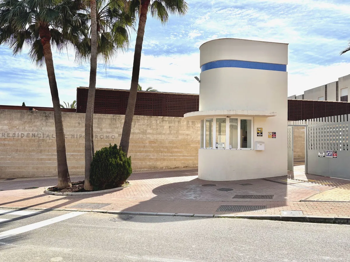 622afa3e-b43c-4a37-89fd-c4f50027c41e