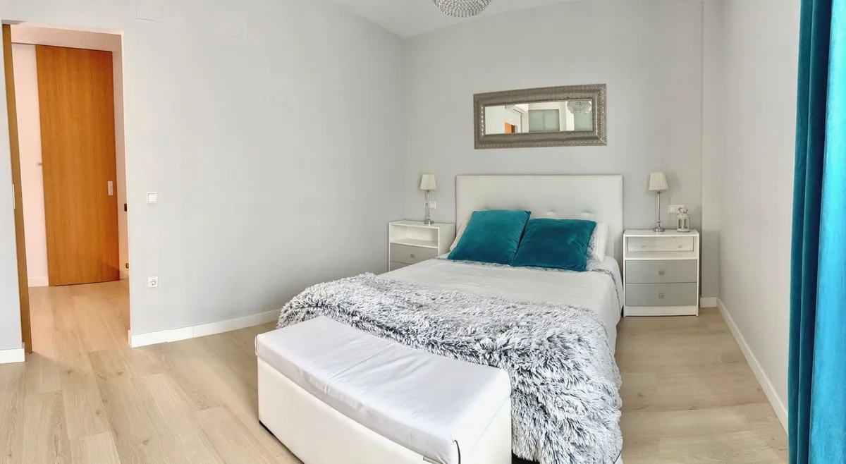 c2f384cc-85c1-428d-bbd5-ce6dceae7c89