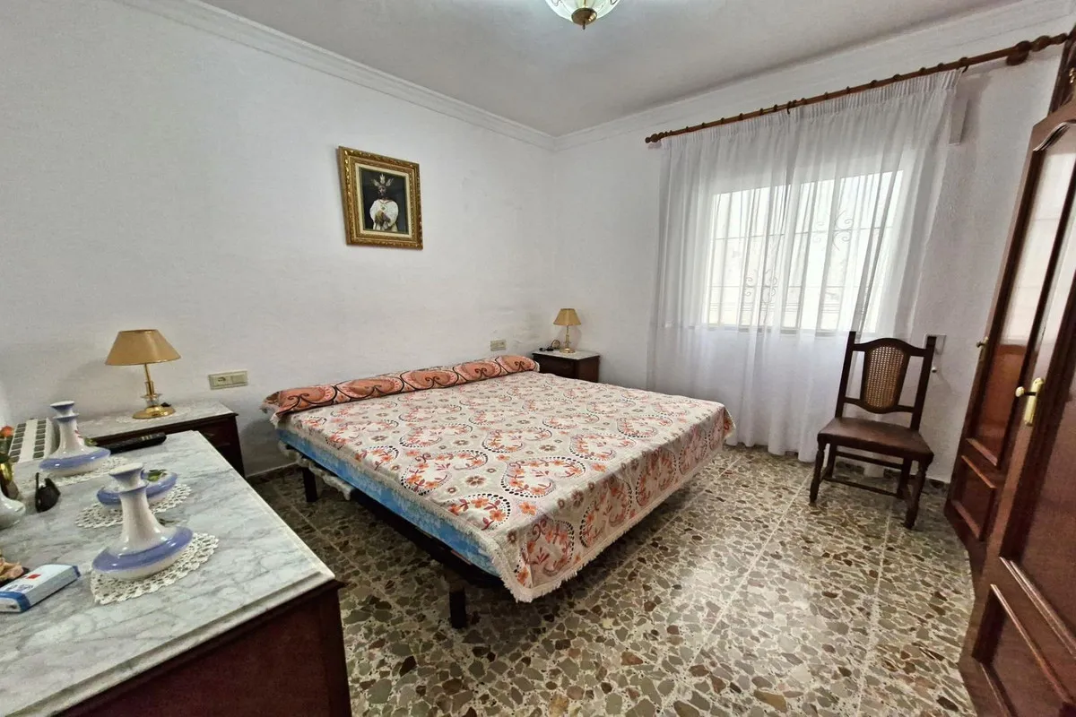 5921a50b-a687-478d-9b4e-9692f586151e