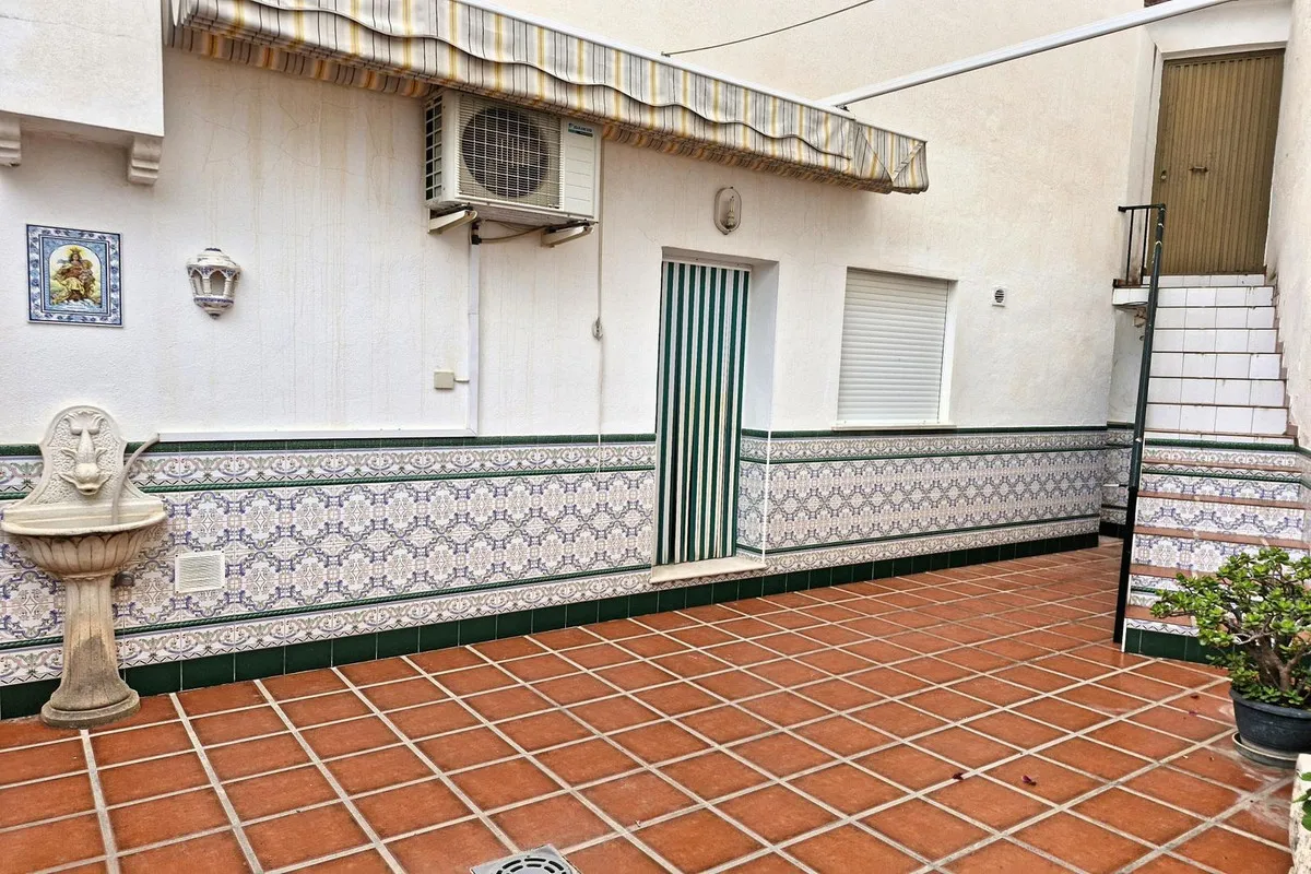 a565da51-111b-4904-ac5a-cd17ce9e25ab