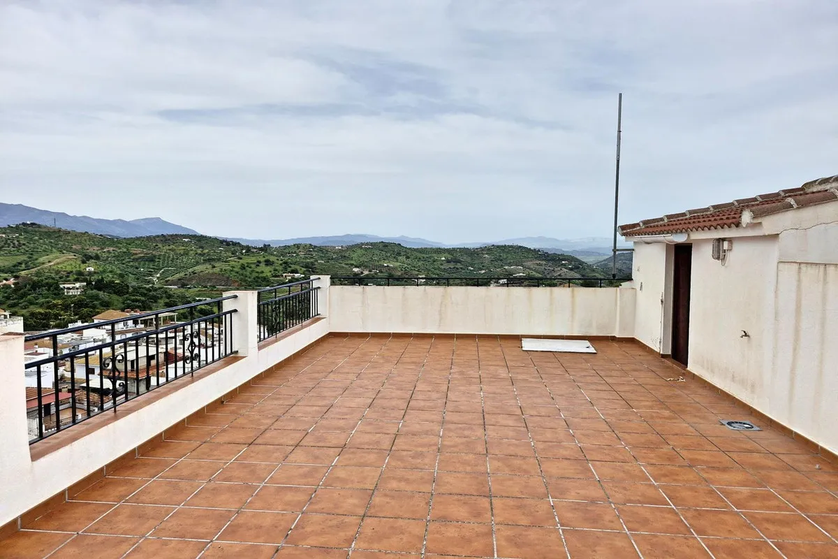 b19af886-fe43-4d1f-a8f3-2d6fcce7bc3f