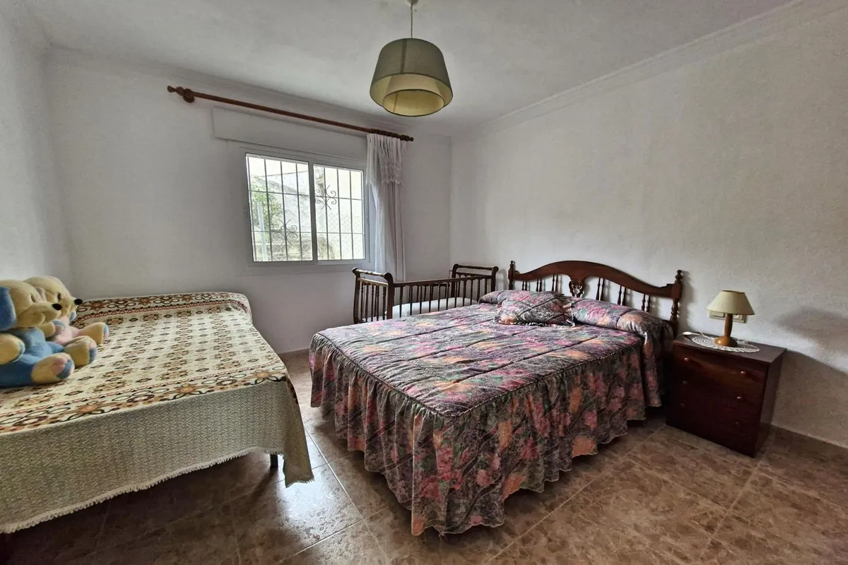 f1b38122-5822-4769-a50f-3b266aa95ad2