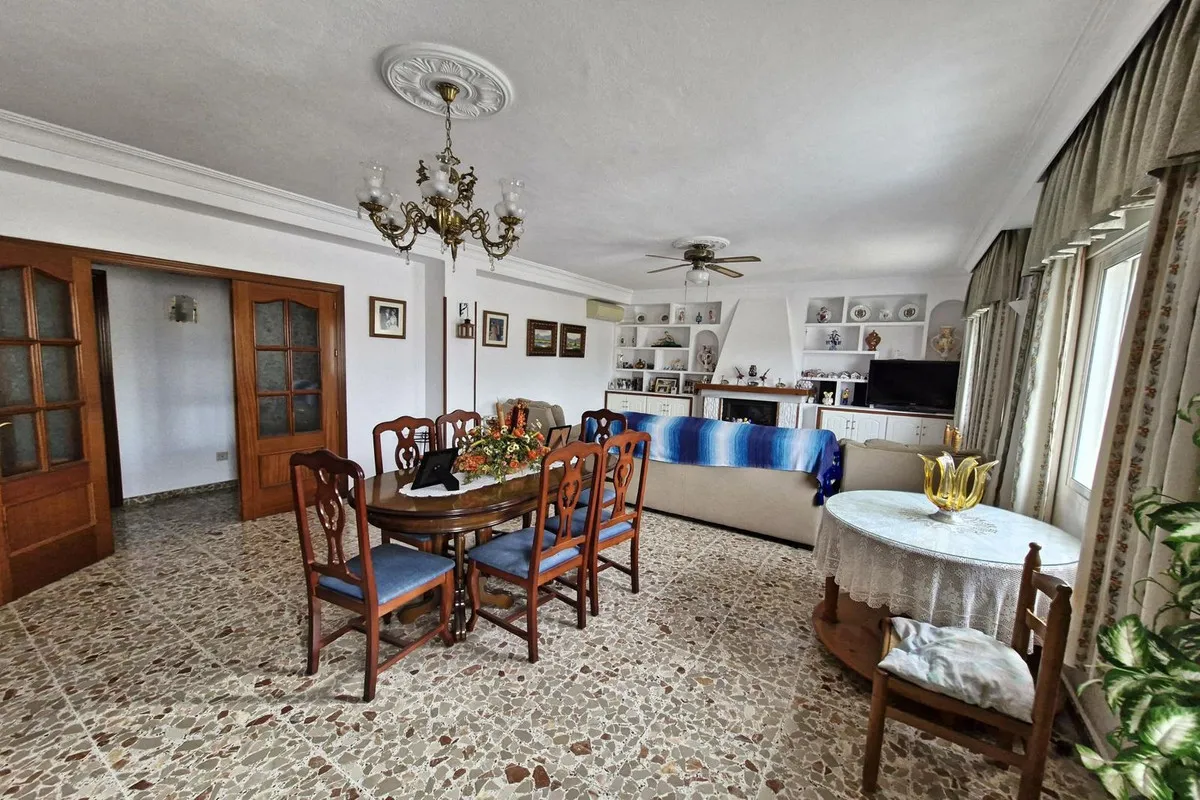 f24d1f9b-5a3a-4cb4-8cd9-cf5489af5f76