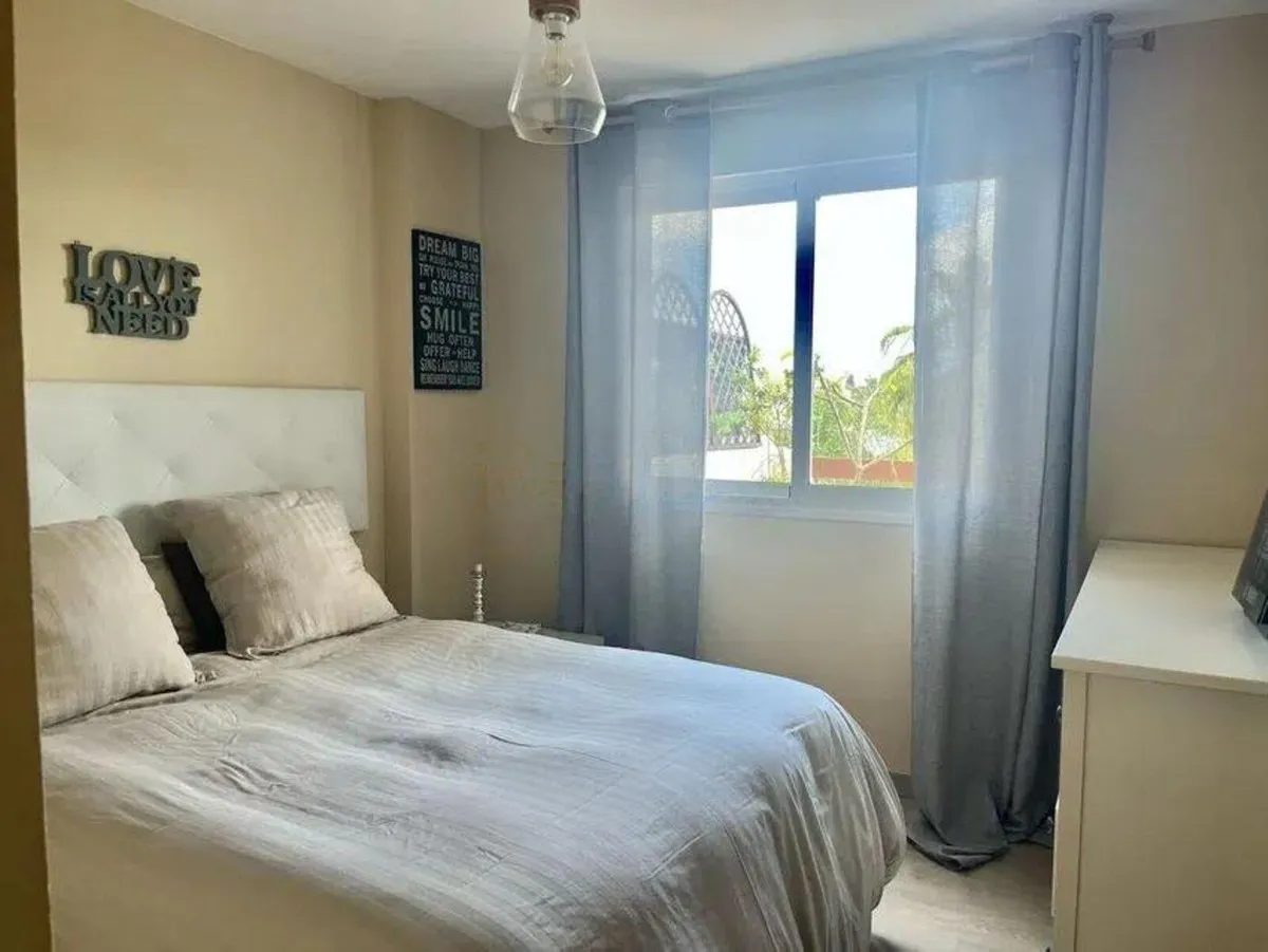 1ac19077-e77d-4a67-879b-dba24e9bd734