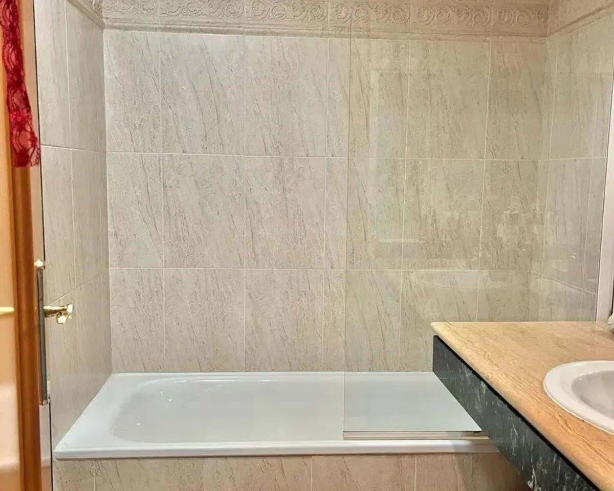 deeed862-983d-40d8-b48f-43db0175a4a0