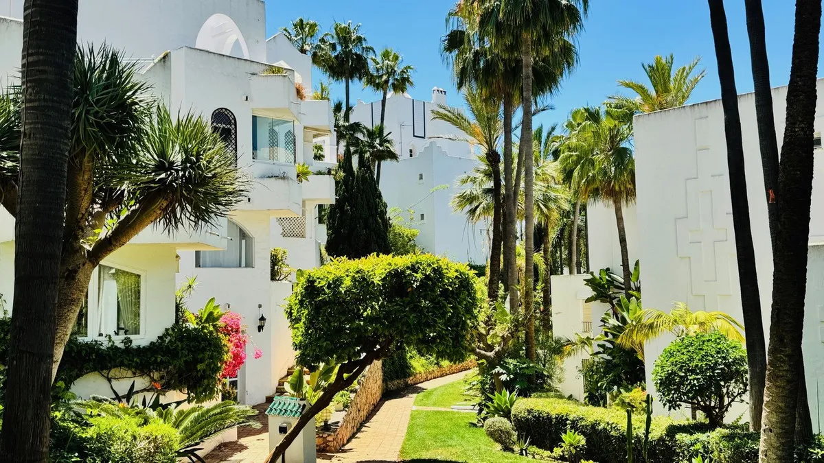 7fad1959-4653-45f3-a798-1aa8490e1587