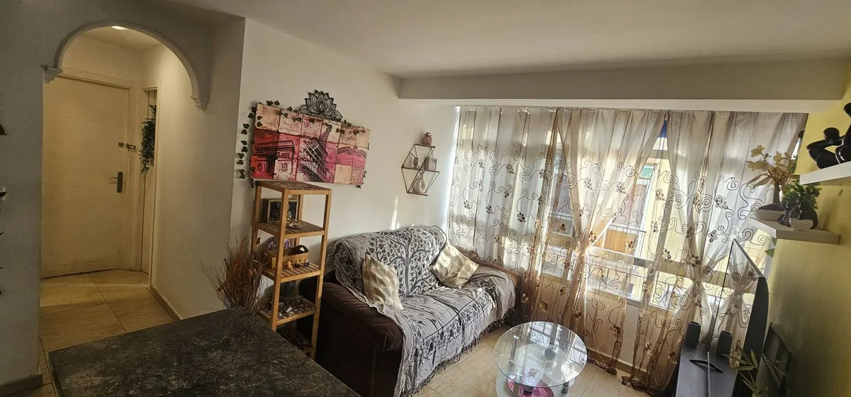 aac0f70b-2498-47b9-8293-713ace553c91