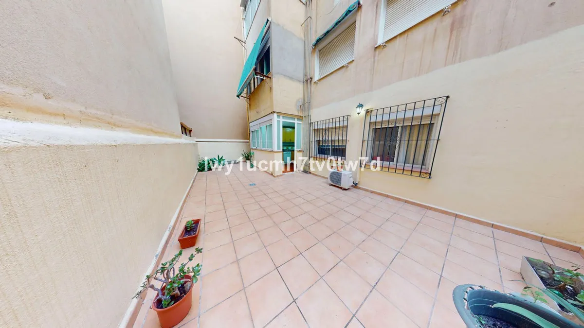 6c0a9edc-6d36-4322-b18e-73cf5571129a