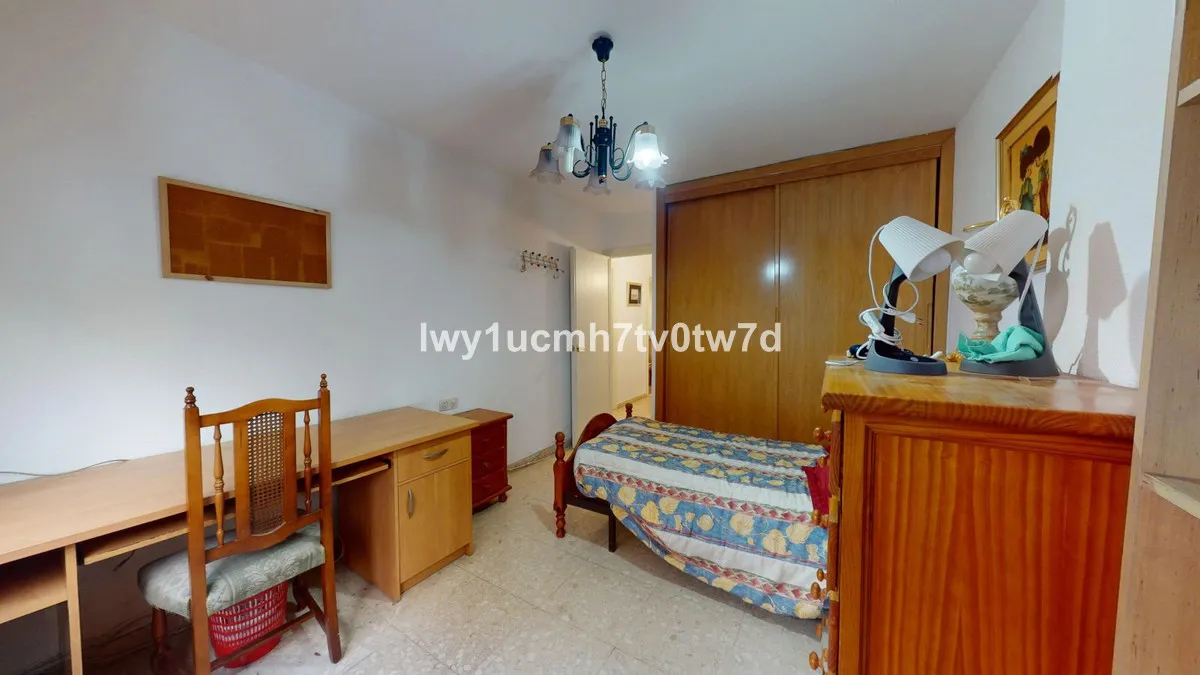 a05eb838-519a-4463-94ab-2193fd60021a