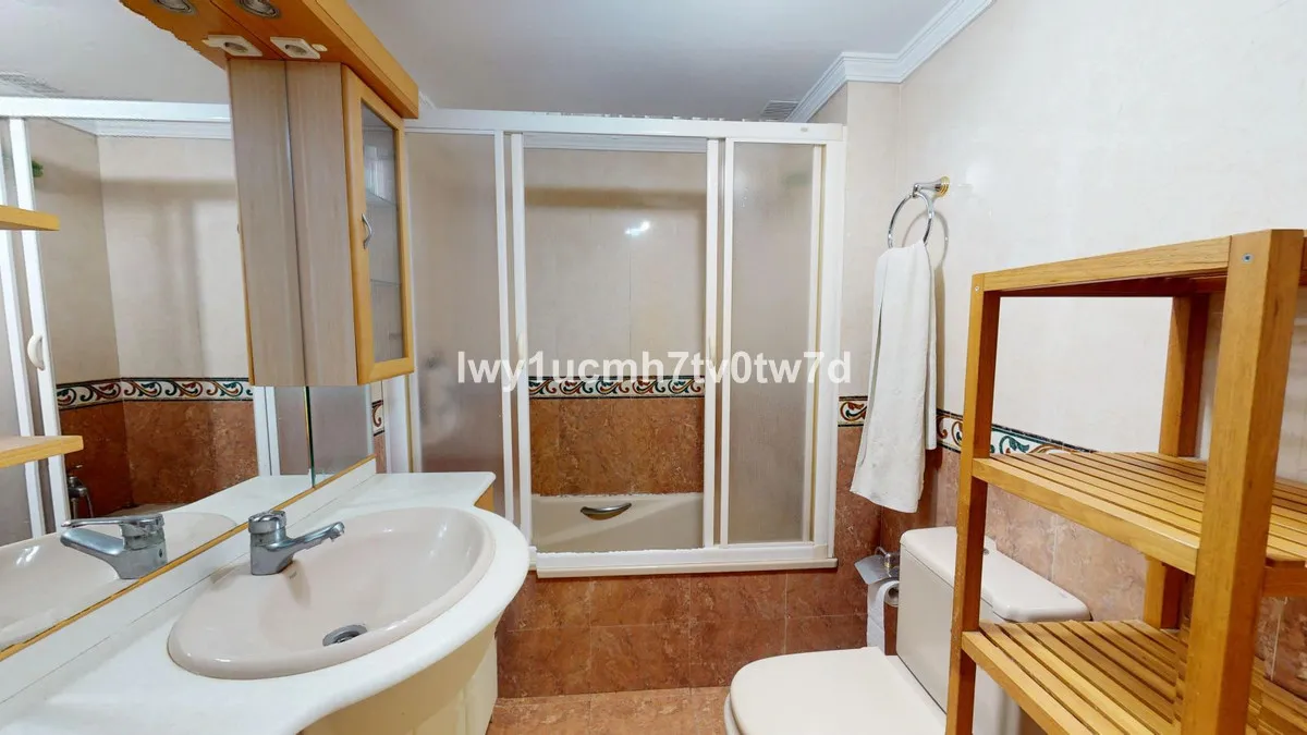 e8ccb3fb-f86b-4e03-8fd6-c154b8d17a40