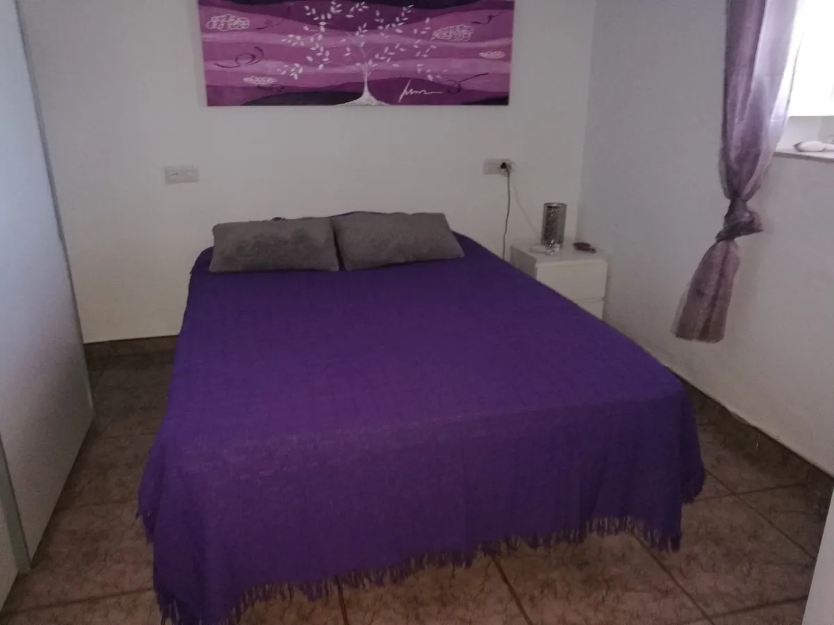 7c7896f4-1e8d-4245-8024-8f360a545dcc