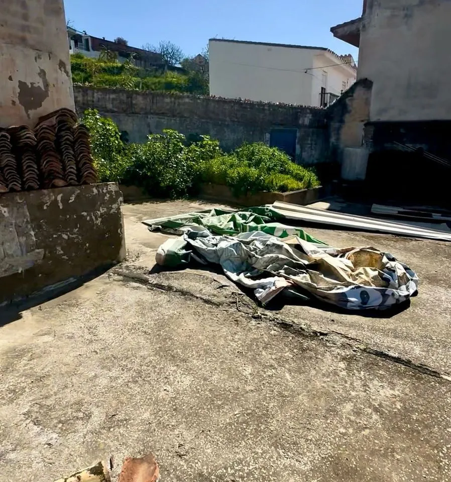 e5ec1884-4d30-4d06-aa9d-42b46db98dab