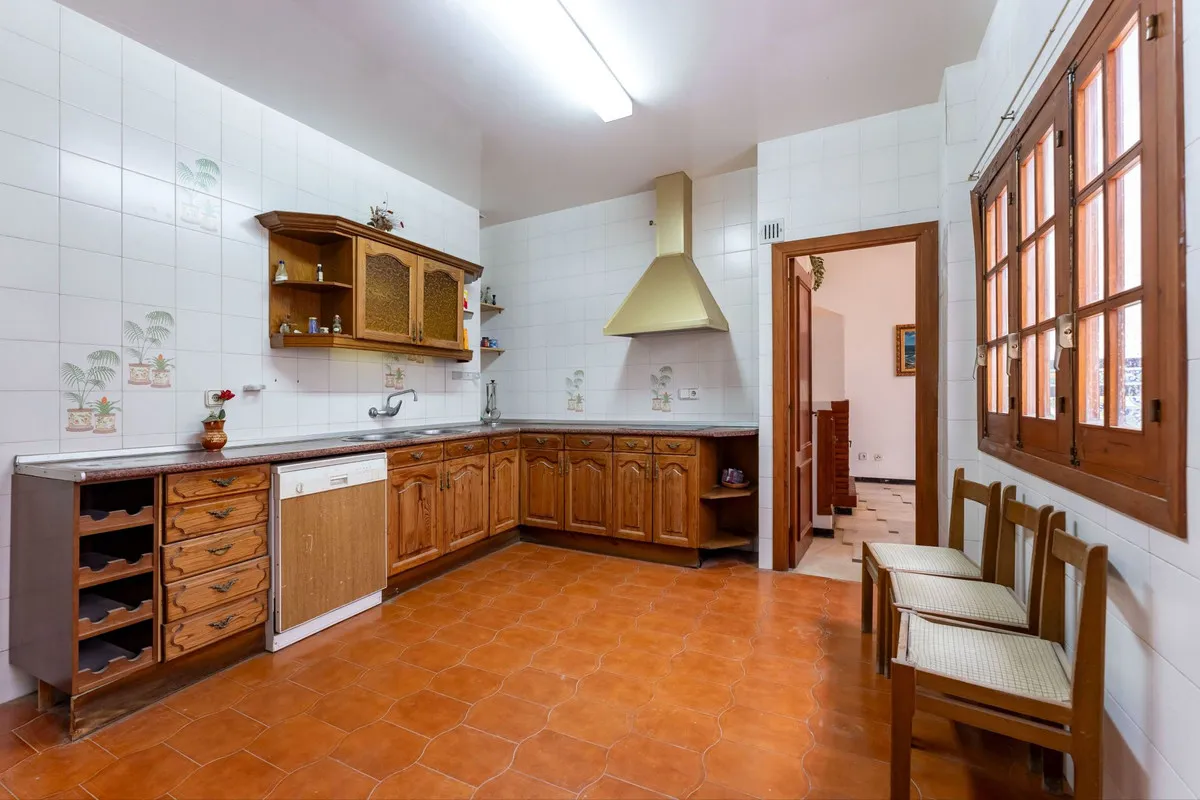 1d541b1d-2e39-42df-a34b-2997475e463d