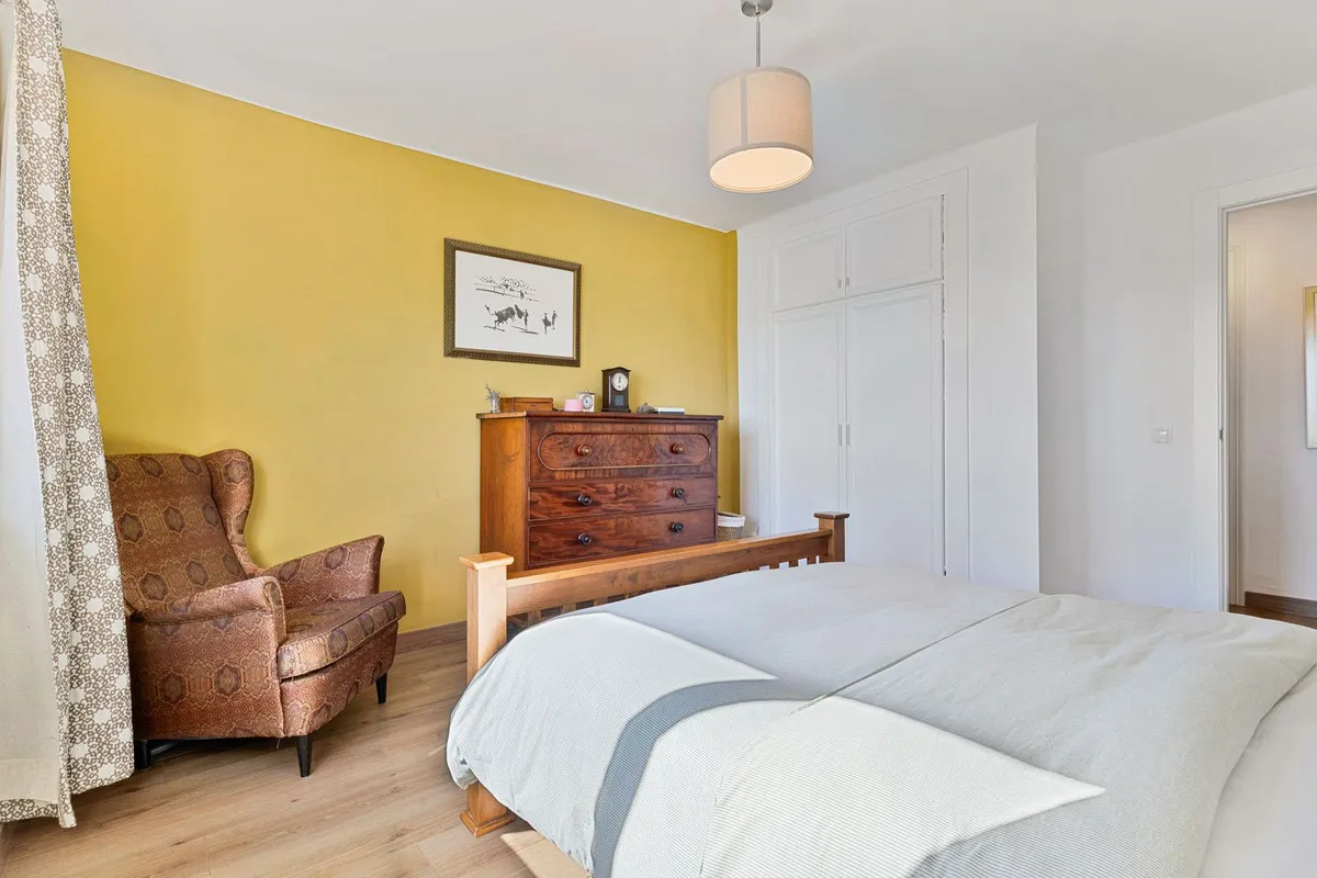 0ac73372-ab05-4409-b6e6-973862ecd688