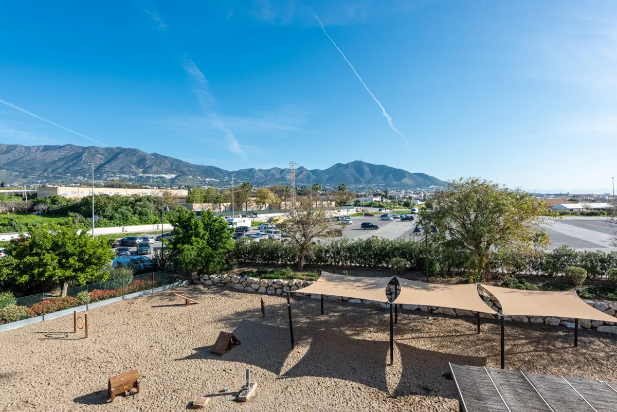 ab3b2e09-06c5-4acf-a7b6-6f59c44edf49